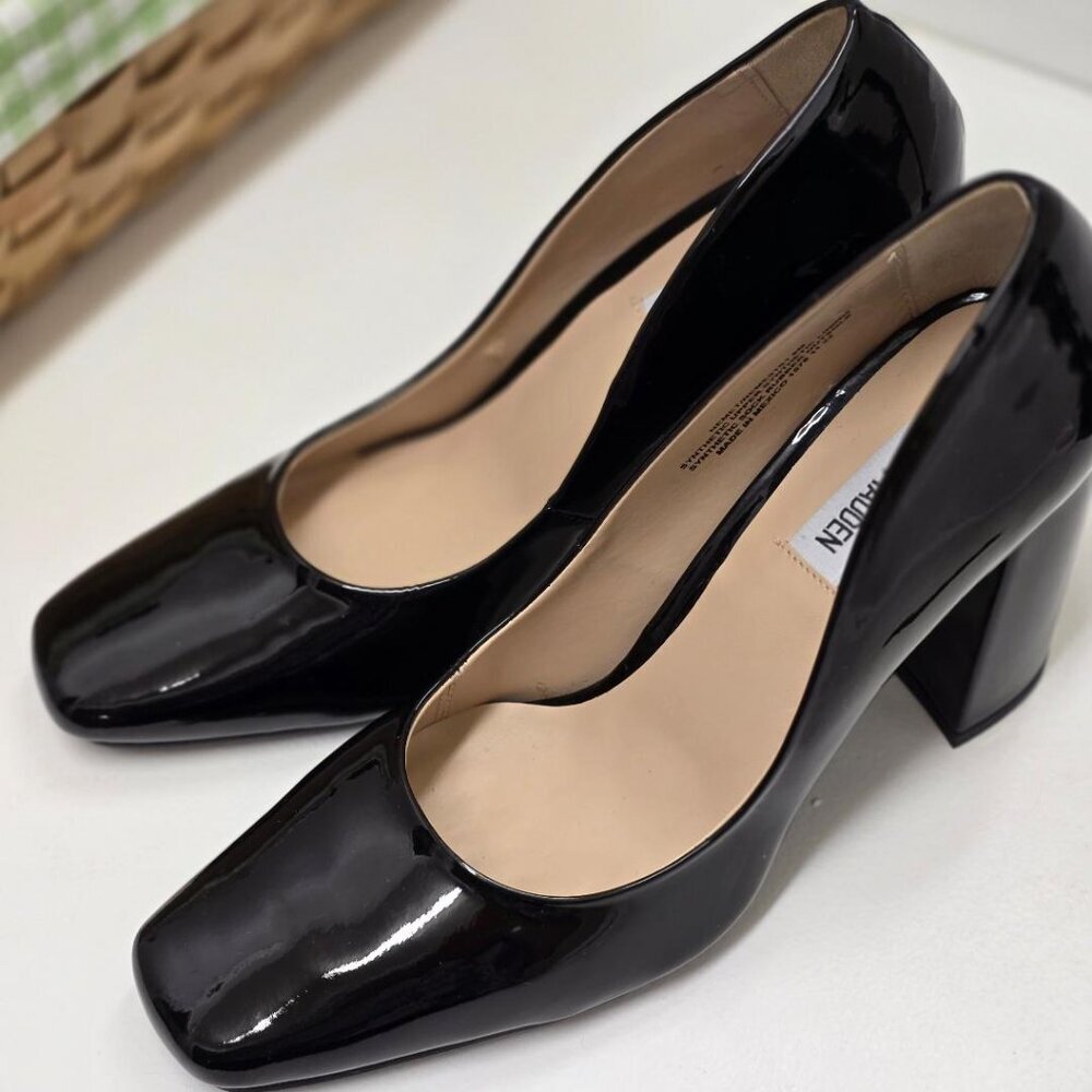 NWOB Steve Madden Black Pump Block 3.5"High Heels Court Shoes Size 8 Shine Black